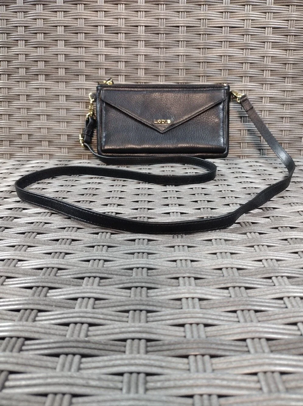 Lodis sleek black